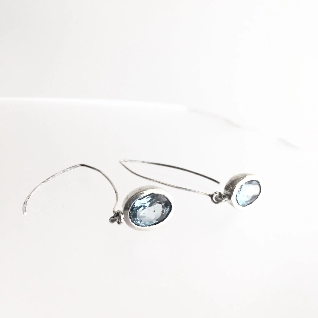 Gallardo & Blaine Dew Drop Blue Topaz EARRINGS Drop Silver