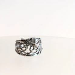 Gallardo & Blaine Daisy Ring - Solid Silver & Gold Plate