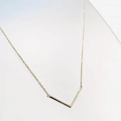 Mary K All Jewellery Gold Open V Necklace