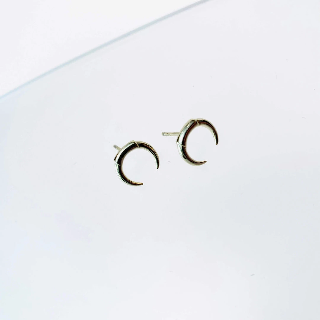 Mary K All Jewellery Gold Tusk Stud