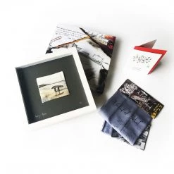 We Have It Wrapped Up'Captured Memories' Gift Box