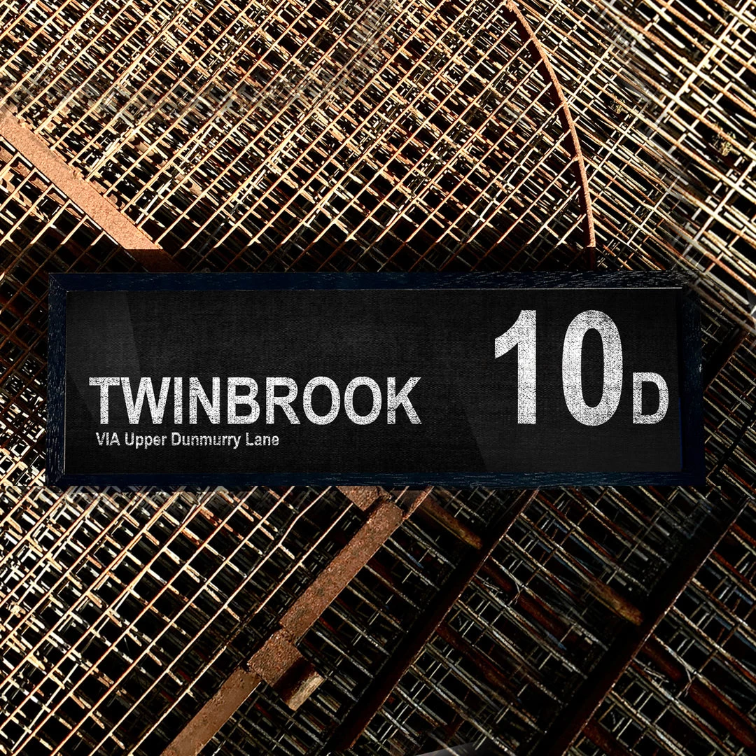Belfast Canvas Co. TWINBROOK 10D Via Upper Dunmurry Lane Canvas Bus Signs